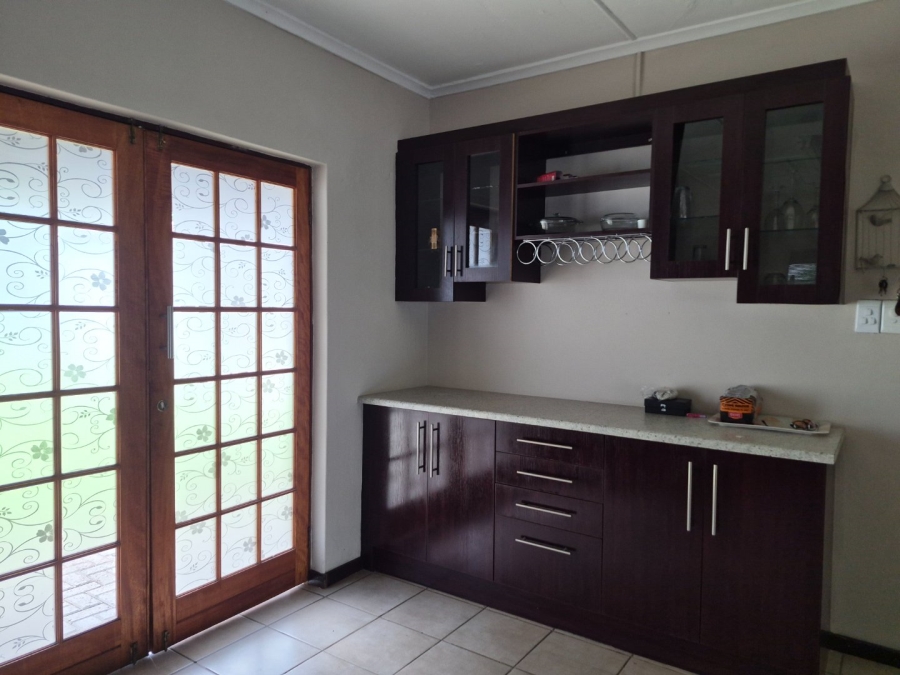3 Bedroom Property for Sale in Aliwal North Eastern Cape